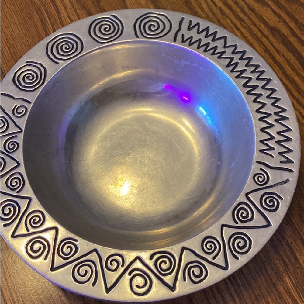 Reggae WILTON ARMETALE. Pewter 10” Vegetable Bowl